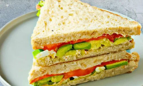 Sándwich Triple